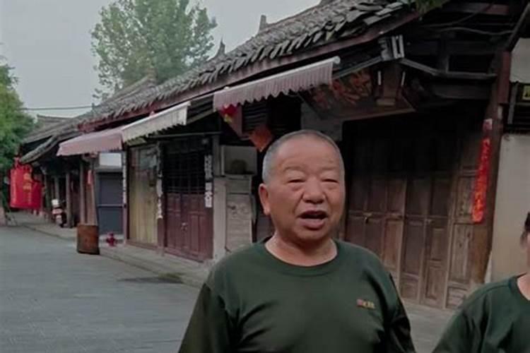 梦见女儿丢了 很着急 到处找