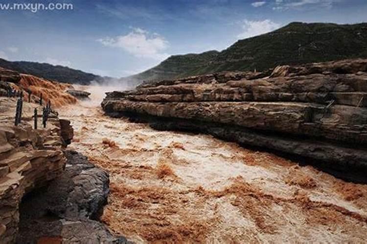 梦见黄河水是什么预兆？