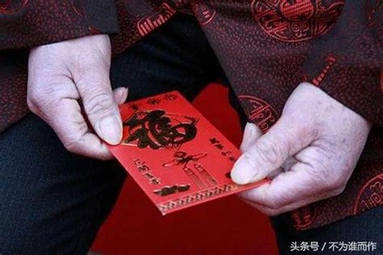 69年属鸡人在2025年的详细运势是什么？