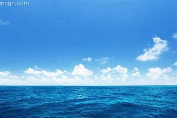 梦见大海还有死人怎么事