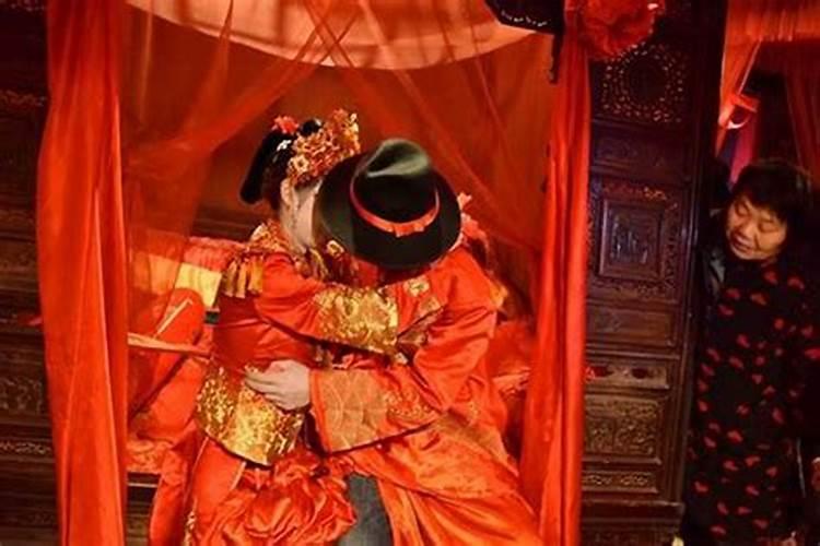 结婚为何要看生辰八字呢？一般要结婚的两个人,双方家长都会去算命...