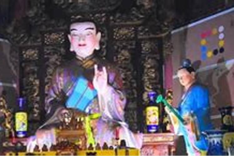 农历三月十五出生的男孩命运今日五行缺火周易取名