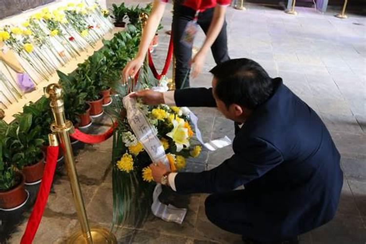7月15当天可以烧纸吗