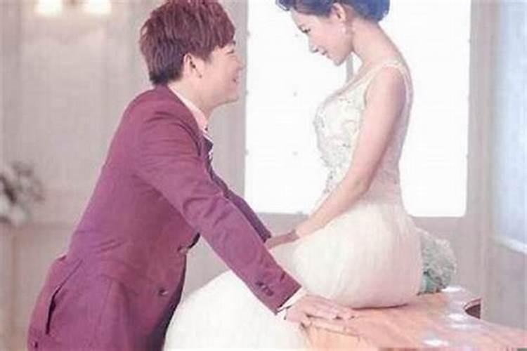 算命的说我,命犯孤鸾煞和淫欲煞结不了婚,或者婚姻不顺,克妻, 是不是...