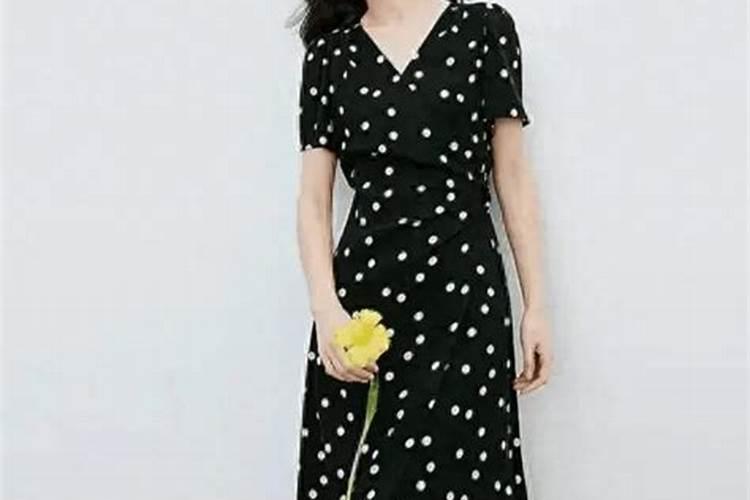 丢衣服有什么忌讳吗扔旧衣服怎样才吉利三年以上的衣服建议扔掉百度...