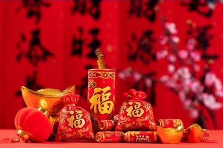 梦到蛇追着咬我是什么意思
