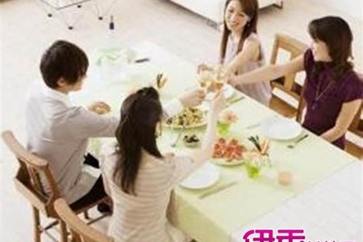 梦见和死人说话是什么意思是吉还是凶