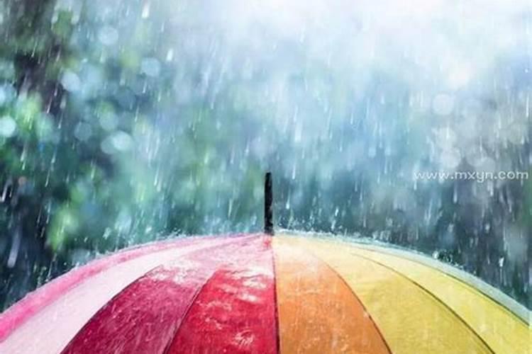 孕妇梦见下大暴雨是胎梦吗