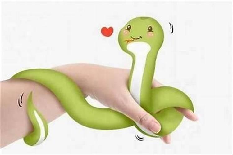 属蛇的男人太可怕了 属蛇的男人性格和优缺点？