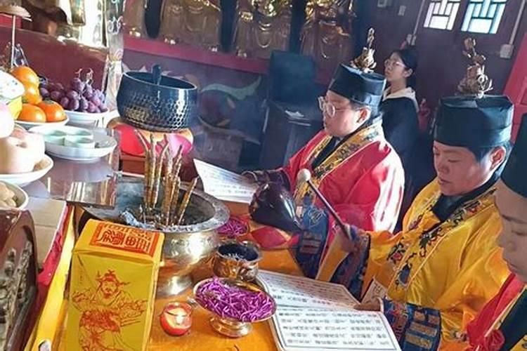 女人巳酉暗合代表什么 什么八字代表可能有婚外情？