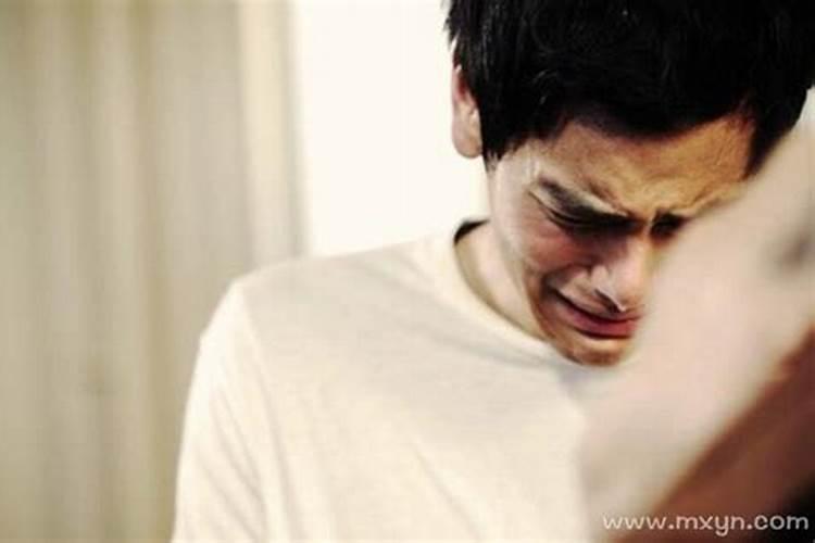 梦见父亲去世自己大哭 梦见父亲去世自己大哭预示着什么