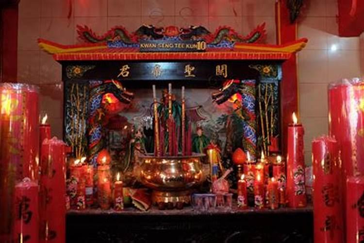七月十五能给菩萨,财神上供吗？