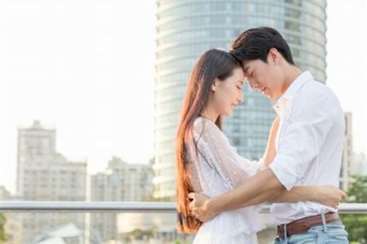 梦见男同事是什么意思 梦见男同事意思是什么