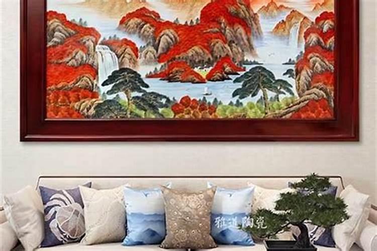 客厅西南挂什么画最旺财
