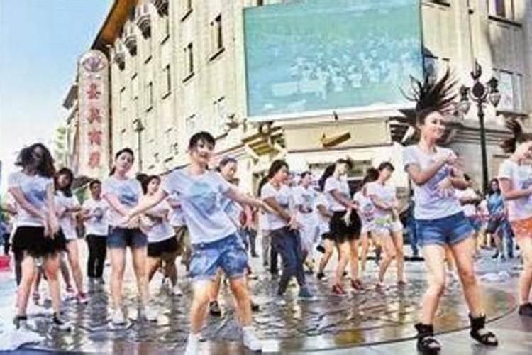 小青年是什么意思