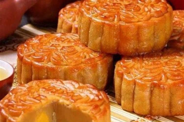 八月十五中秋节的加班是一天吗？10月1日国庆节的加班是三天吗？