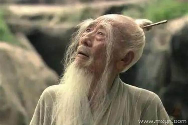 眉毛长的长男人代表什么