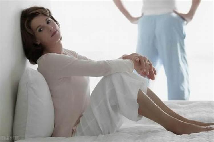 周公解梦。抱着儿子回娘家