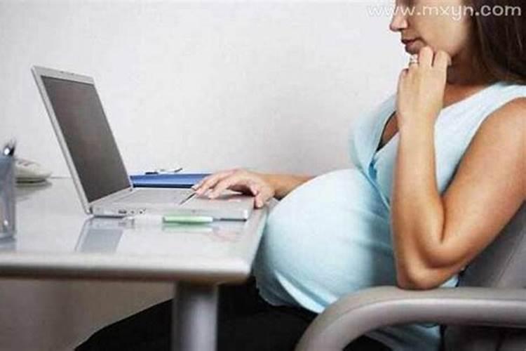 梦见梦已婚同事向我示好的预兆