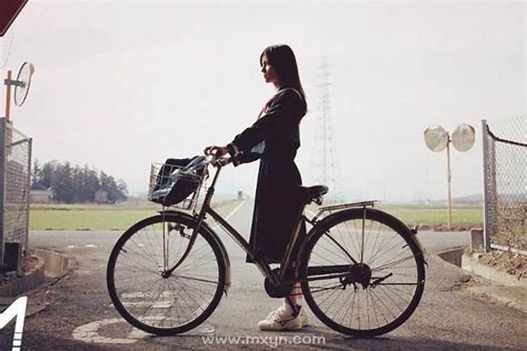 女人梦见骑自行车是什么预兆