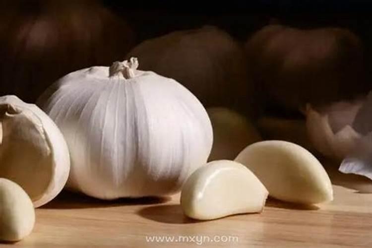 梦见捡大蒜是什么意思？
