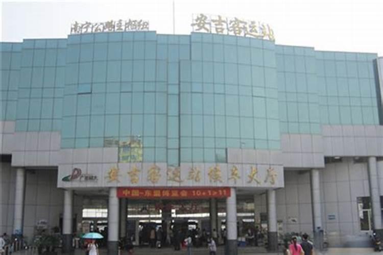 请朋友吃饭,南宁有什么餐厅推荐？