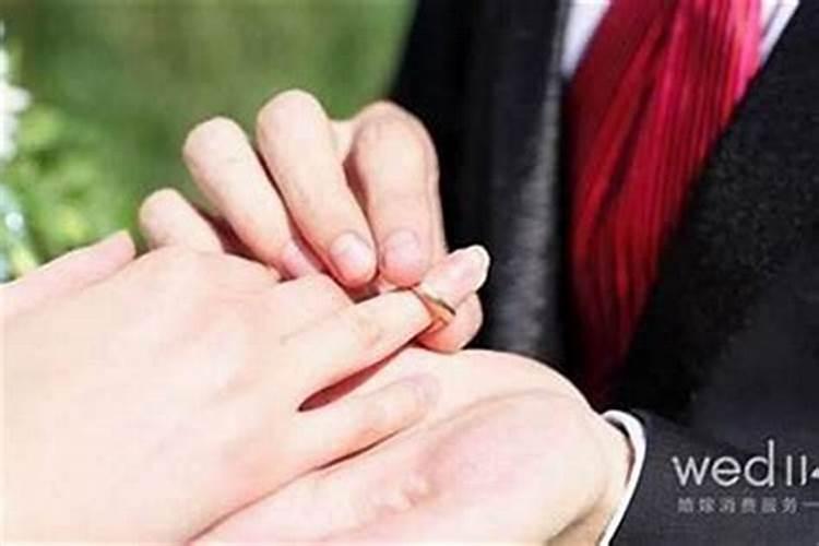 如何根据两人生辰八字算结婚日子