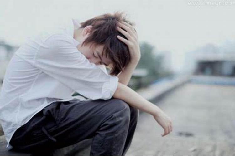 梦见前女友和别的男人在一起