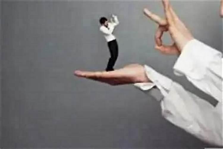 小人害怕什么样的人,如何对付小人？