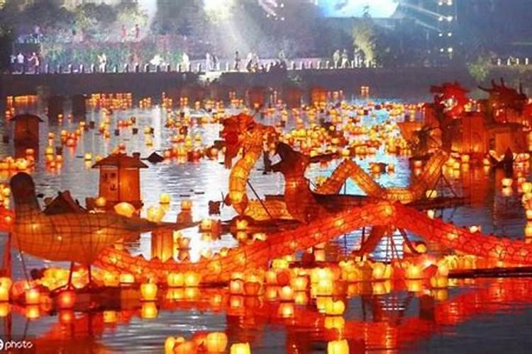 中元节的来历 中元节习俗放河灯