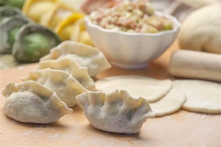 冬至吃饺子的由来的故事
