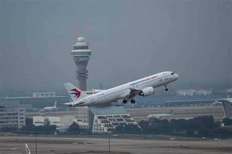 为什么国航、南航、东航三大航空,东航总是被喷？