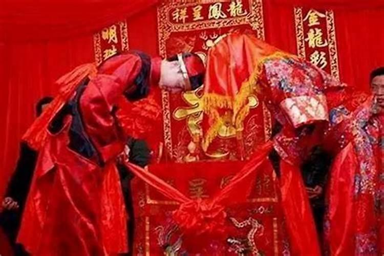 婚后不合且容易离婚的女命八字？