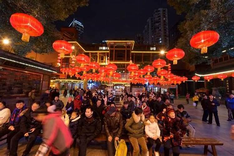 2025的小年是几月几日？