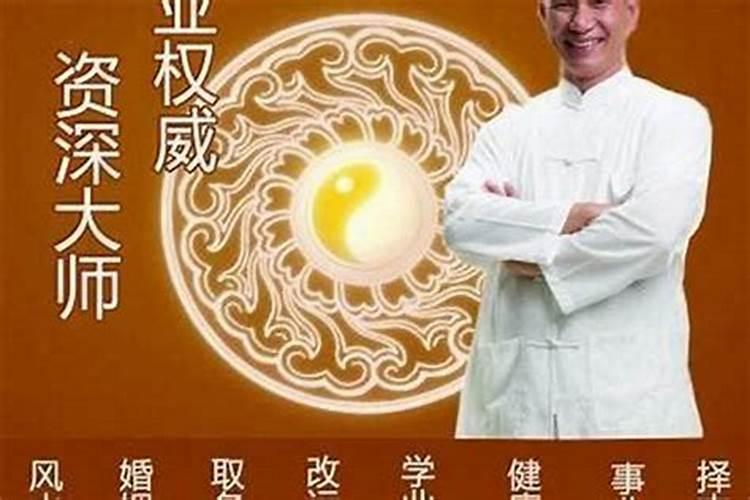 已婚女人梦见蛇缠脖子什么意思？