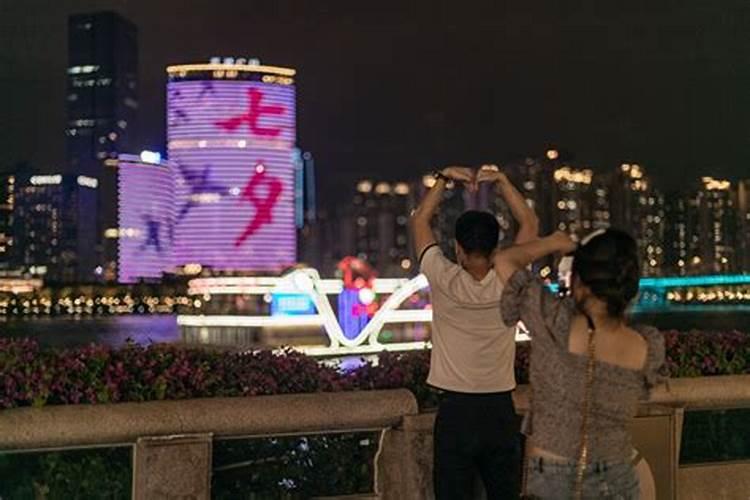 七夕节的风俗有哪些？七夕情人节有什么习俗活动