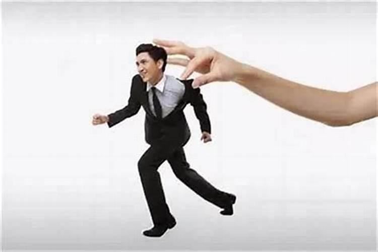 梦见女朋友被别人强行上床的预兆