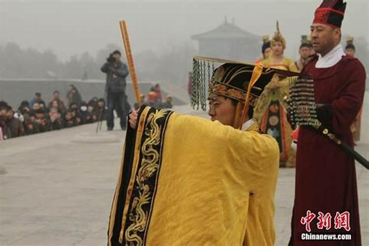 古代皇帝分别在春分夏至秋分冬至祭祀什么(天地日月 排序)