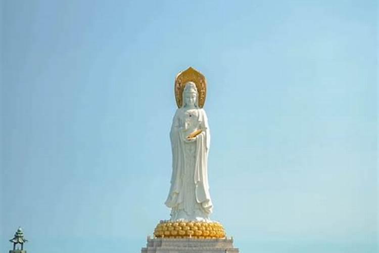 海南三亚五日游大概多少钱？