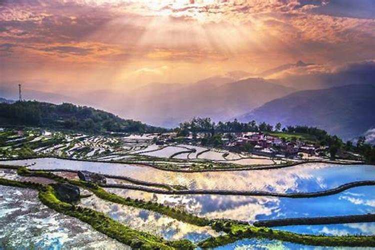 穿越山水间：武汉至昆明的绝美旅行攻略