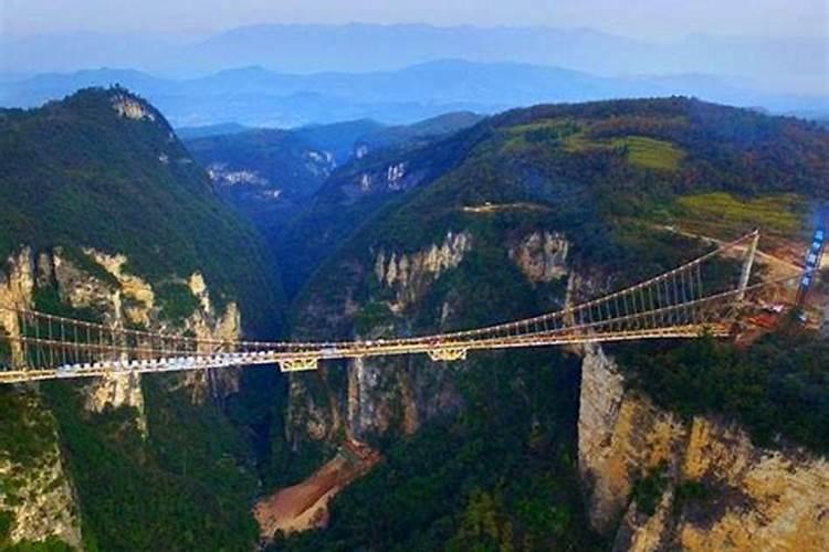 亳州去张家界玻璃桥旅游