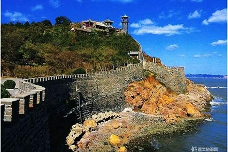 烟台青岛哪里好旅游？