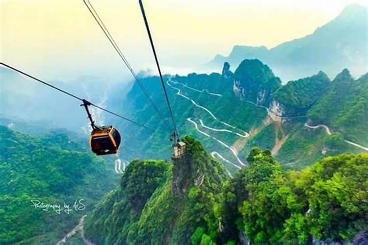 几月份去张家界好玩旅游？
