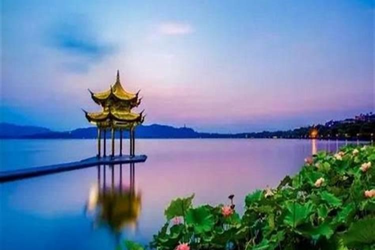 杭州旅游攻略五日游大概多少钱？