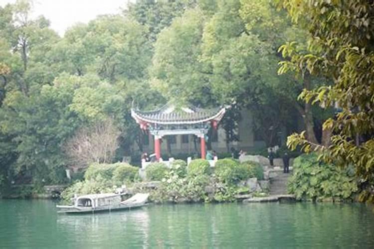 桂林榕湖游客攻略