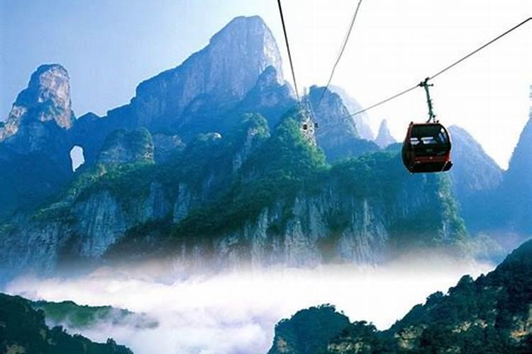 天门山旅游攻略青岛拍照