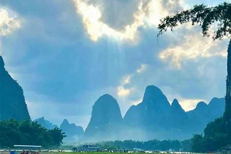 南京到桂林旅游花费多少钱？