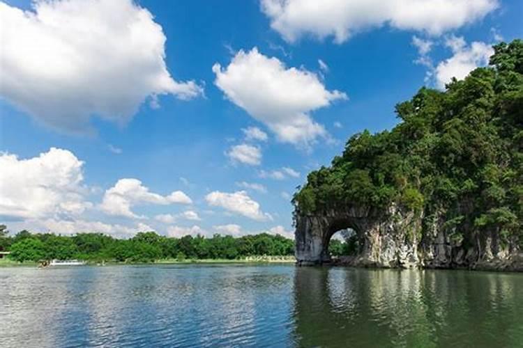 桂林象山旅游攻略大连拍照