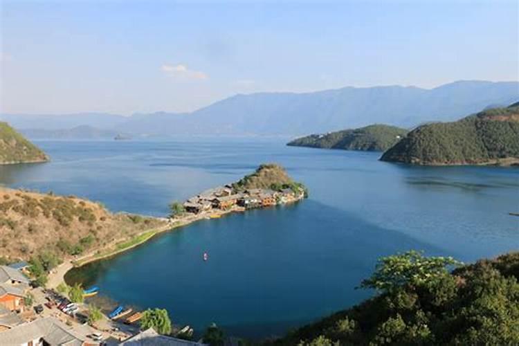 岳阳出发：香格里拉梦幻之旅全攻略