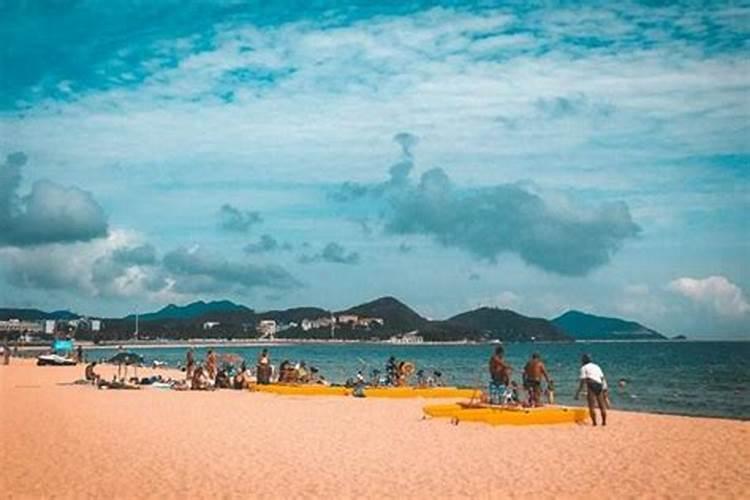 济南到三亚旅游需要多少钱？